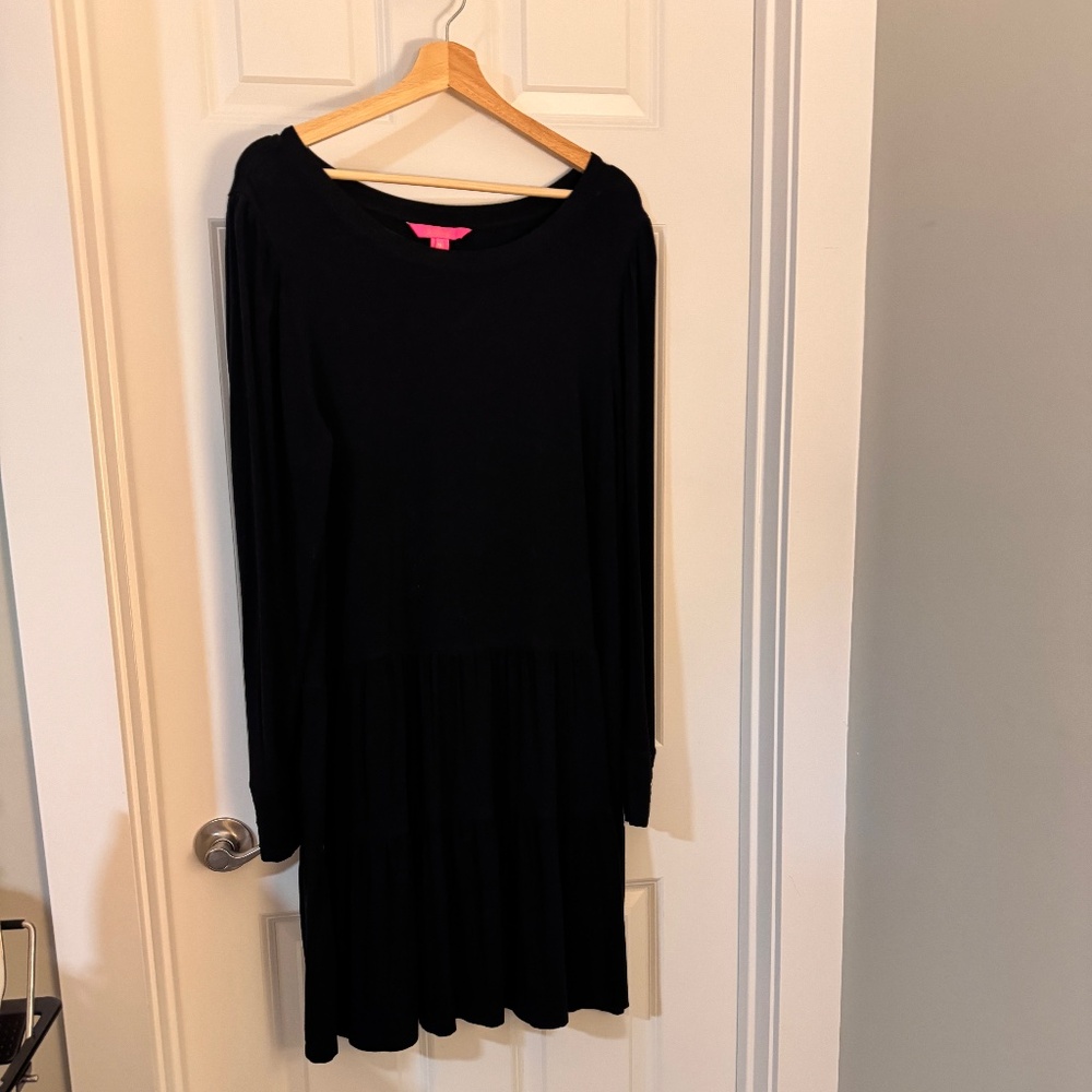 Lilly Pulitzer EUC XL black  Arlette jersey knit slinky soft dress tiered